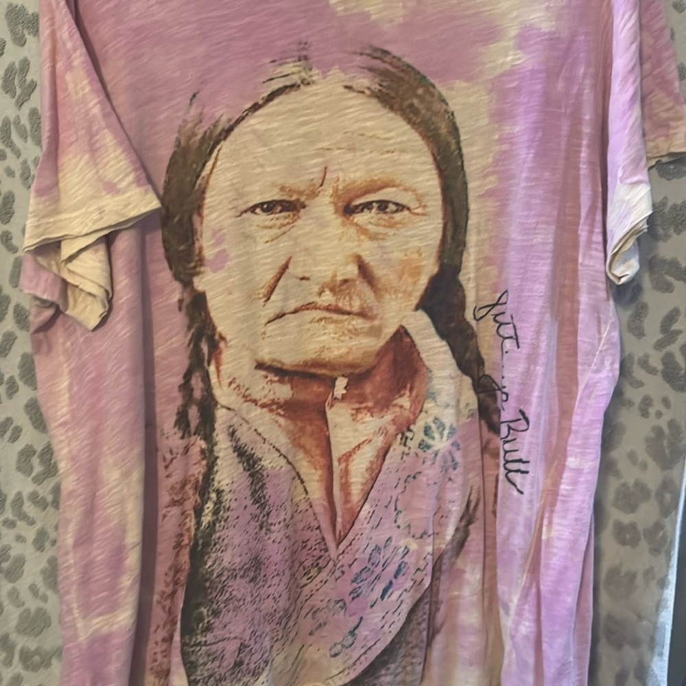 Magnolia Pearl tshirt